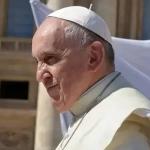 Papa Francisco diz que é dever da humanidade ajudar imigrantes no mar