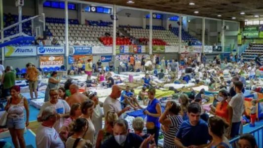 Incêndios na ilha grega de Rodes geraram a maior operação de evacuação já realizada na Grécia no final de junho