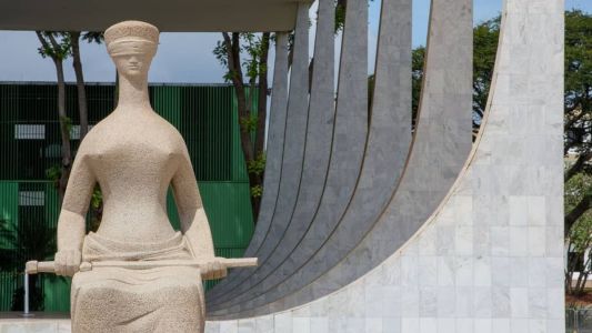 O caso específico julgado pela Corte trata da possibilidade de cobrança nos casos de trabalhadores não filiados aos sindicatos e de forma obrigatória por meio de acordo e convenção coletiva de trabalho