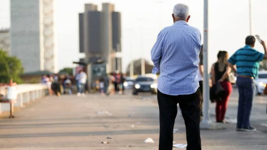 No Censo 2010, as pessoas com 65 anos ou mais representavam 7,4% de todos os moradores do país. Já em 2022, elas são 10,9%
