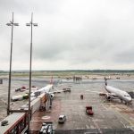 Aeroporto de Hamburgo, na Alemanha, está fechado após homem invadir pista e fazer filha refém