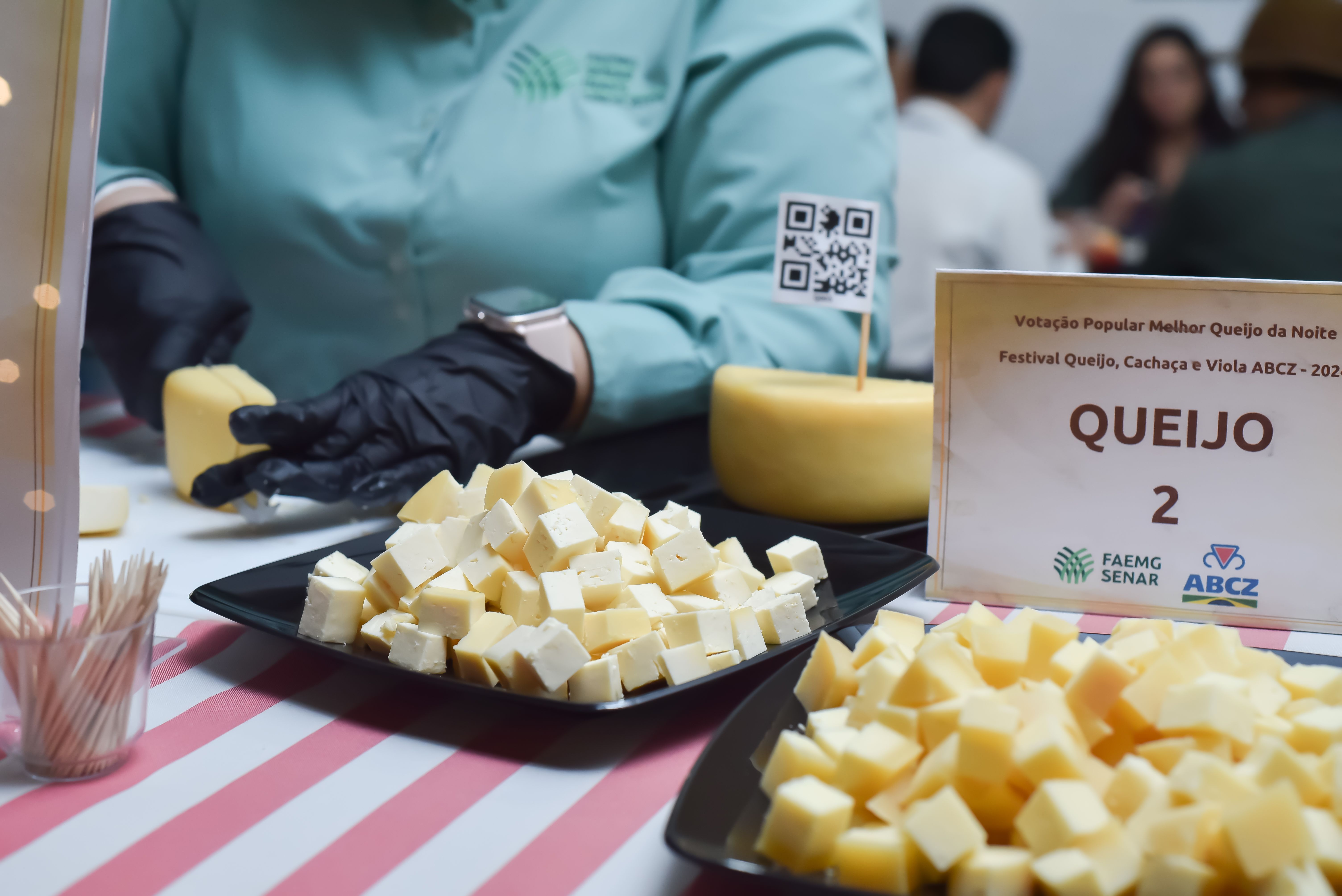 Dois queijos mineiros vencem Festival Queijo Cachaça e Viola em Uberaba; entenda
