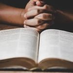 Padres suspeitos de pedofilia são investigados na Bolívia