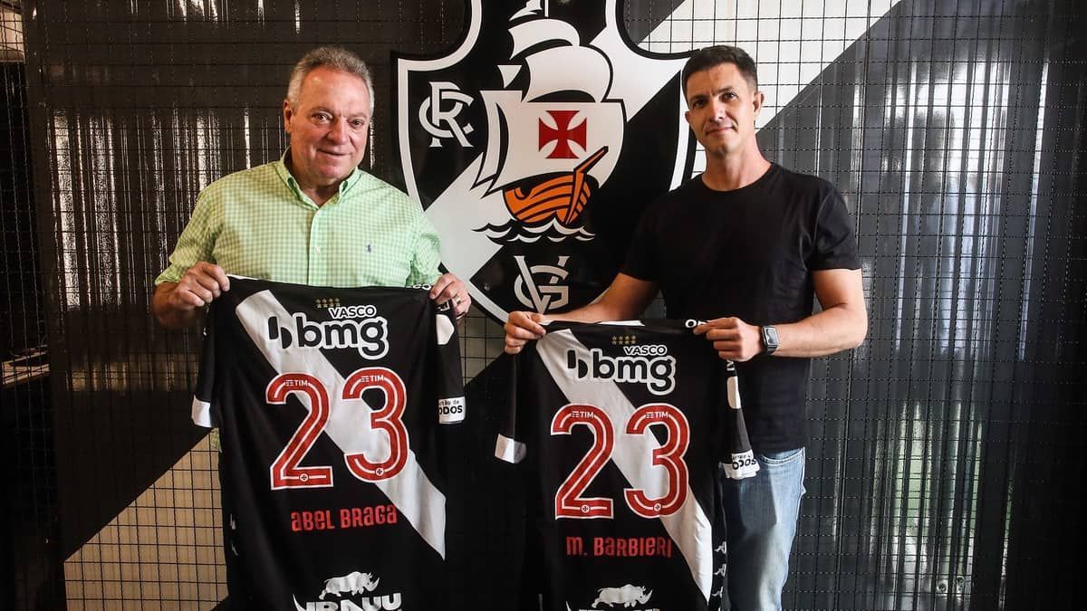 Abel Braga sai em defesa de Maurício Barbieri no Vasco