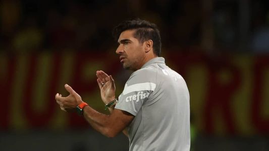 Abel elogia elenco e valoriza adversário do Palmeiras