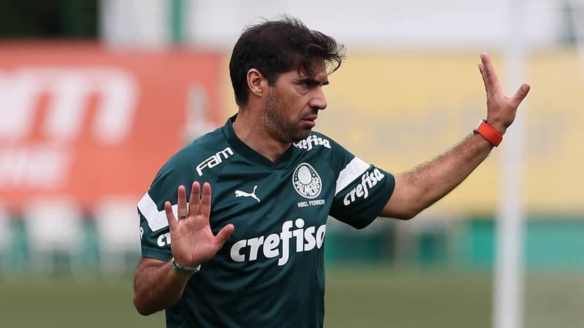 Palmeiras recebe Goiás por luta pela liderança do Brasileiro