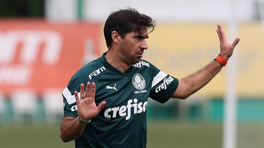 Abel Ferreira comanda o Palmeiras contra o Goiás nesta sexta (15)