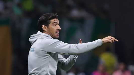 Abel Ferreira disparou contra jornalistas em coletiva