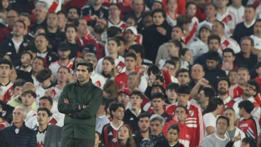 Abel comandou Palmeiras na vitória por 2 a 1 sobre o River Plate
