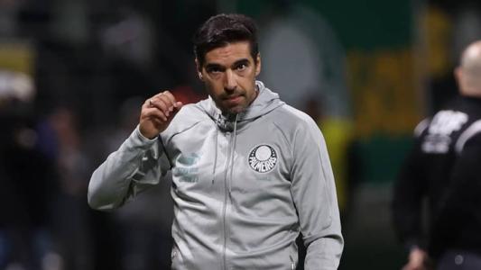 Abel Ferreira, técnico do Palmeiras, em jogo contra o Cruzeiro