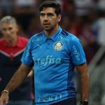 'Abel precisa de um Psiquiatra', diz jornalista sobre técnico do Palmeiras 