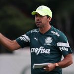 Em meio a calendário apertado, Palmeiras encara São Bernardo e tenta 'ignorar' clássico