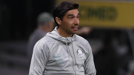 Abel lamenta 'falta de criatividade' do Palmeiras contra Cruzeiro