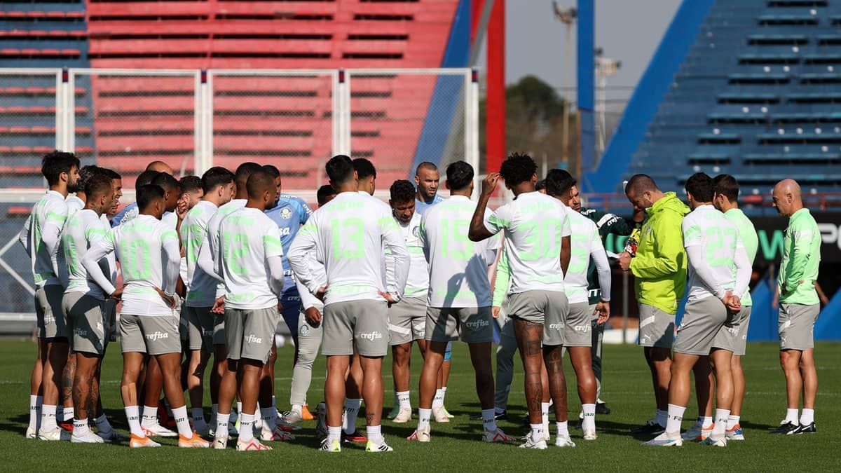 Abel segue busca por substituto de Dudu antes de Palmeiras encarar Boca Juniors