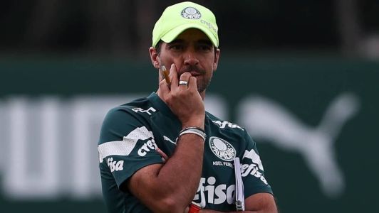 Abel tem quase um time de desfalques em Data Fifa do Palmeiras