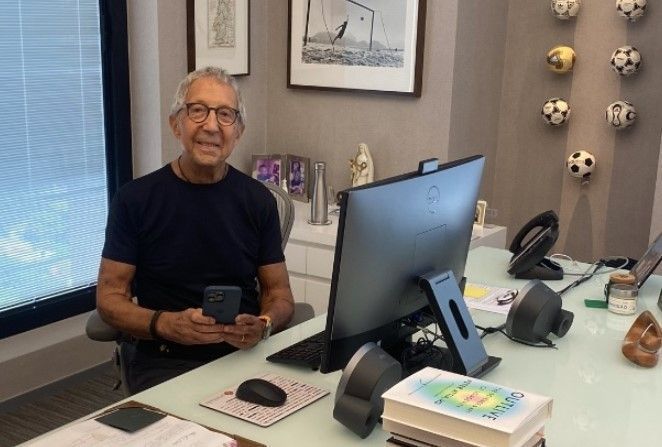 Abilio Diniz postou sobre cirurgias no joelho um mês antes da morte
