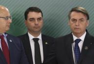 Bolsonaro pede que Moraes autorize visita de Flávio