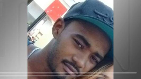 “Acabou aquele inferno lá dentro”, diz porteiro solto após três anos preso.