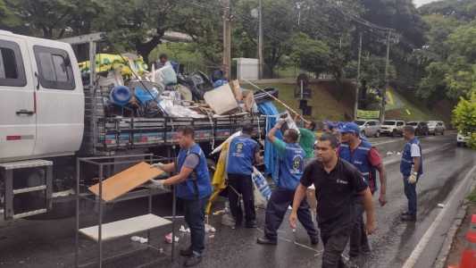 Acampamento foi desmobilizado pela Guarda Municipal nesta sexta-feira