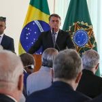 Julgamento no TSE: relator vota por condenação e Bolsonaro se aproxima de inelegibilidade