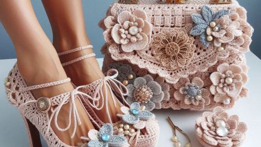 Acessórios em Crochê: Bolsas, Chapéus e Calçados que São Tendência