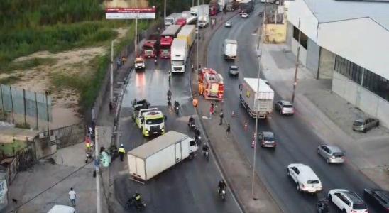 O feriado prolongado de Finados terminou com 29 mortos nas rodovias estaduais e federais de Minas, conforme balanço divulgado nesta terça-feira pelas polícias Militar Rodoviária e Rodoviária Federal.