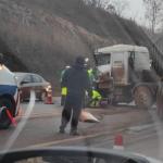 Acidente entre carretas bloqueia pista da BR-040 em Ouro Preto e causa congestionamento nos dois sentidos