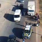 Acidente entre caminhão e moto causa congestionamento quilométrico na BR-040, em Contagem (MG)