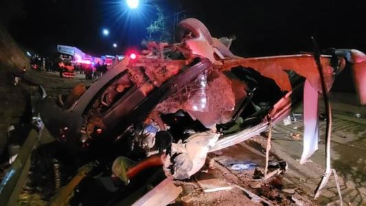 Acidente aconteceu na Serra de Igarapé; vítimas ficaram presas às ferragens