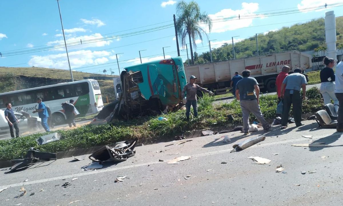 PCMG aguarda registro da PRF para iniciar investigação do acidente na BR-040