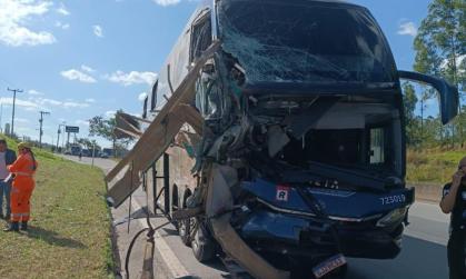 acidente BR-040 juiz de fora onibus - Corpo de Bombeiros Divulgação