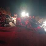 Jovens morrem em acidente grave com colisão frontal na BR-381, em Belo Oriente