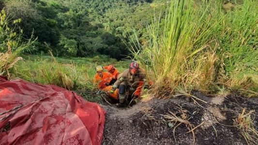Acidente deixa seis pessoas feridas na BR-381
