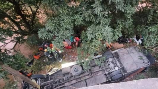 Acidente deixou cinco mortos e 28 feridos em Além Paraíba (MG)