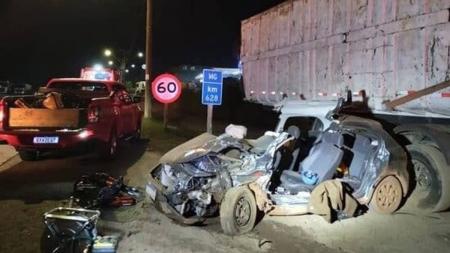Acidente deixou motorista ferido