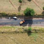 Acidente em rodovia no PR deixa um morto e 3 feridos; carro partiu ao meio