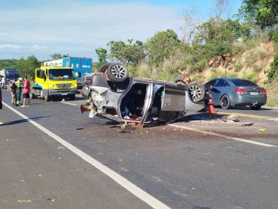 Motocicleta estava com situação irregular e foi removida para o pátio da PMRv
