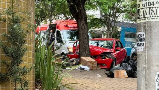 Acidente foi na manhã deste sábado (21) no bairro Buritis, região Oeste de Belo Horizonte