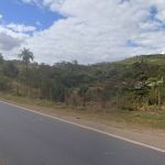 Três pessoas morrem em colisão entre dois carros e caminhão em Sabará