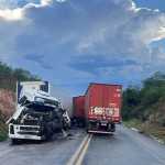BR-251 tem registros de acidentes envolvendo carretas e ambulância do SAMU