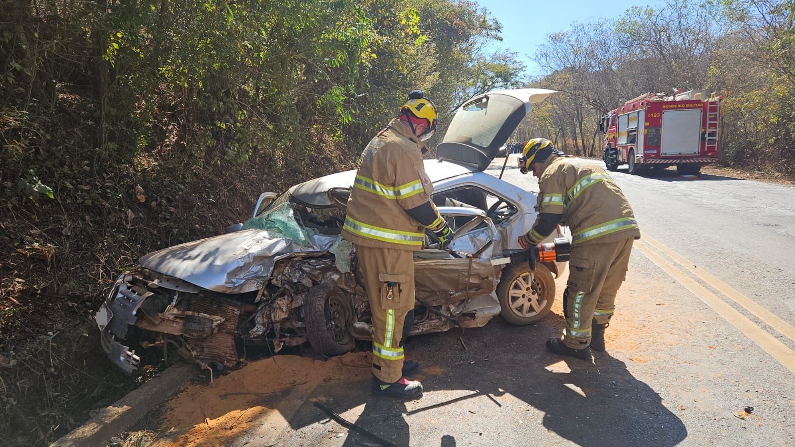 Acidente na MGC-135 deixa um morto e dois feridos em Montes Claros nesta sexta (1)