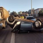 Motorista bêbado capota carro no Anel Rodoviário de Belo Horizonte