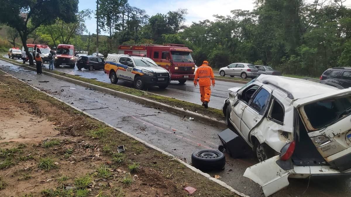 Acidente no Morro da Usipa causa morte de mulher em Ipatinga 