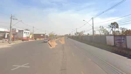 Acidente ocorreu na Avenida Aldo Borges Leão, em Uberlândia