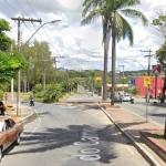 Mulher fica ferida após carros bateram de frente em Santa Luzia