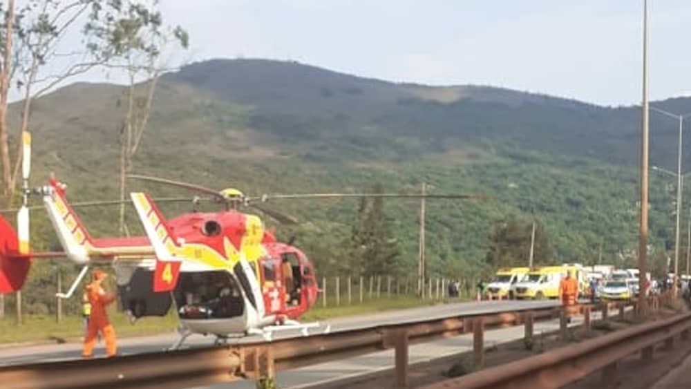 Vídeo: acidente na BR-040, em Nova Lima, deixa feridos 