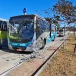 Acidente com ônibus do Move na avenida Antônio Carlos, na Pampulha, deixa feridos