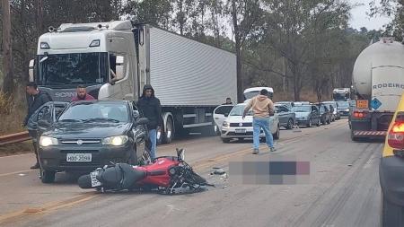 Acidente ocorreu na manhã deste domingo (30)