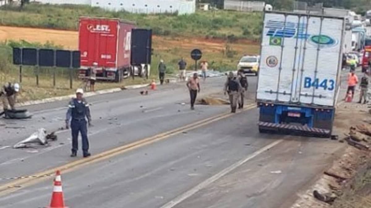 Acidente grave na BR-135 deixa  três mortos e feridos no Norte de Minas 
