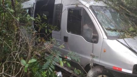 Acidente ocorreu nesta manhã (26)